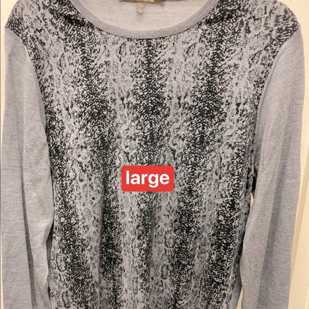 Beautiful Roberto Cavalli light sweater